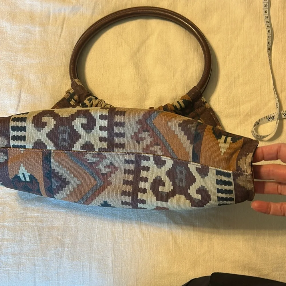 Vintage Southwestern Tribal Print Canvas Circle Handle Purse - Picture 11 of 11
